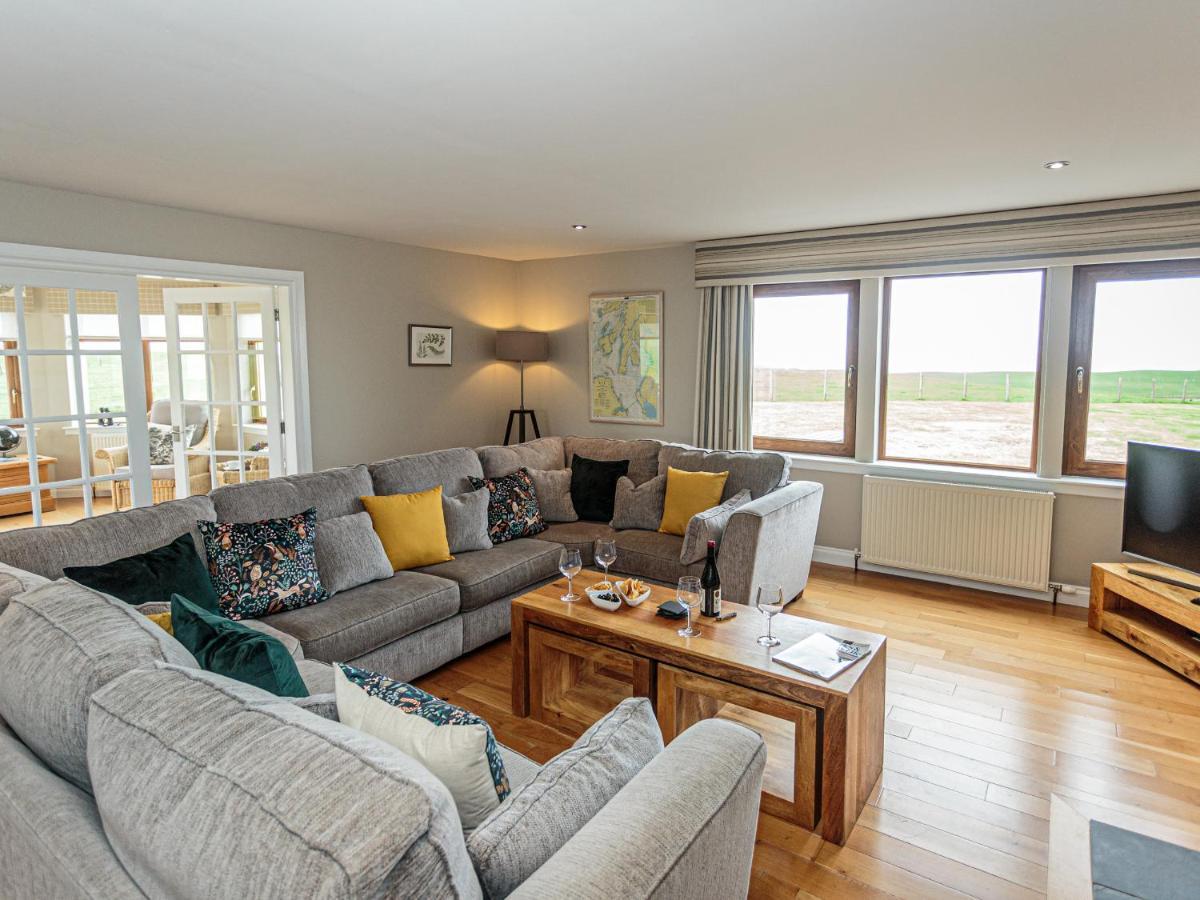 Corsewall Castle Farm Lodges Kirkcolm ภายนอก รูปภาพ